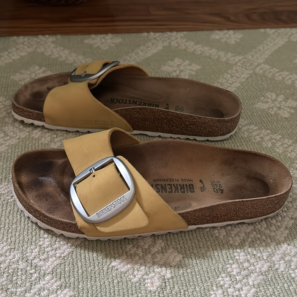 Birkenstock Madrid Big Buckle Slide Sandal - Picture 6 of 9